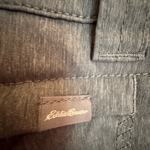 Eddie Bauer Charcoal Women’s Flat Front Shorts - Picture 2 of 5